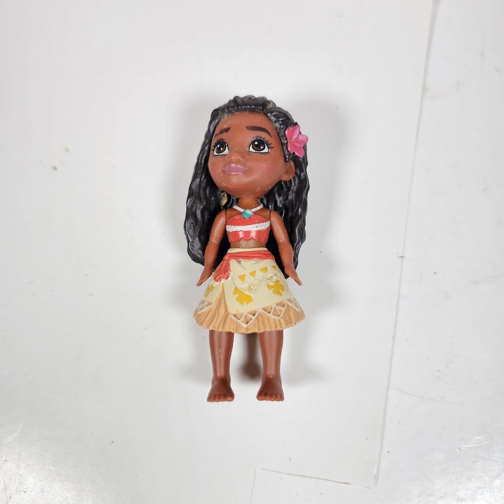 Disney Princess Moana Mini 3" Poseable Doll Shiny Dress Jakks Pacific Rare